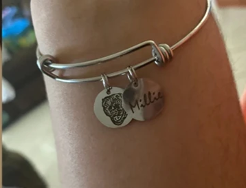 FurEver Yours – Pet Memory Pendant